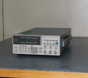 Tektronix  Sony AFG320 arbitrary Function Generator