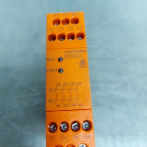 DOLD SAFEMASTER BG5924.04 EMERGENCY STOP MODULE ( BG5924 Safety Relay)