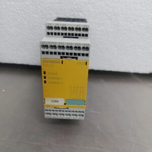 Siemens 3TK2825-2BB40 SIGUARD Safety Control Relay 3 pieces (3 units)