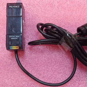 Keyence CZ-V21AP Digital Sensor Amplifier 24 VDC CZV21AP